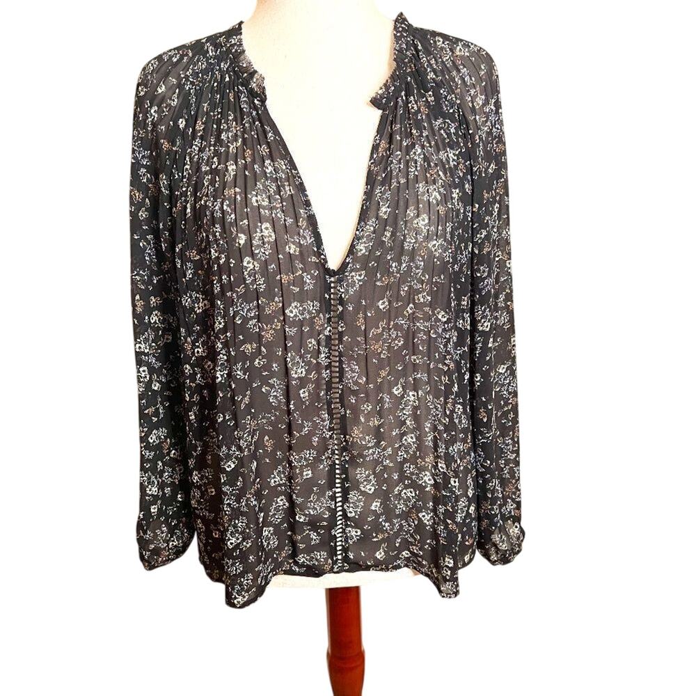 Knot Sisters blouse black floral sheer oversized flowy top with crocheting Sz M